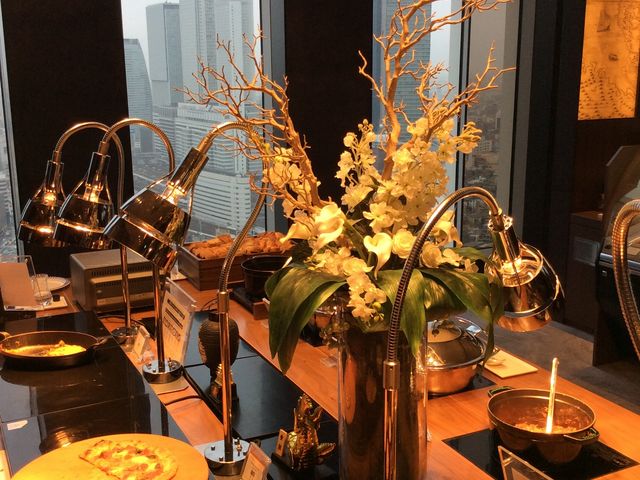 �r���b�t�F�̖������P�[�V�������ō��I_���É��v�����X�z�e���@�X�J�C�^���[