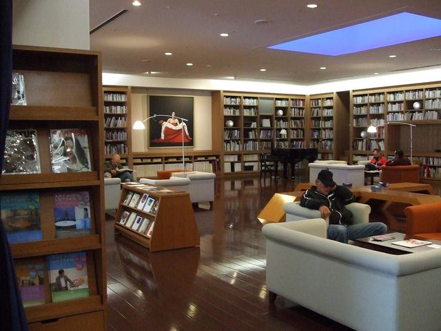 �}����_�F�{�s������p��