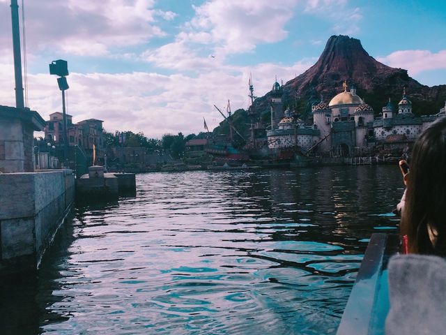 ���f�B�e���[�j�A���n�[�o�[_�����f�B�Y�j�[�V�[(R)