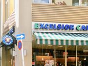 䂳̃GNZVI[JtF Ru}N[ʂX̓eʐ^1