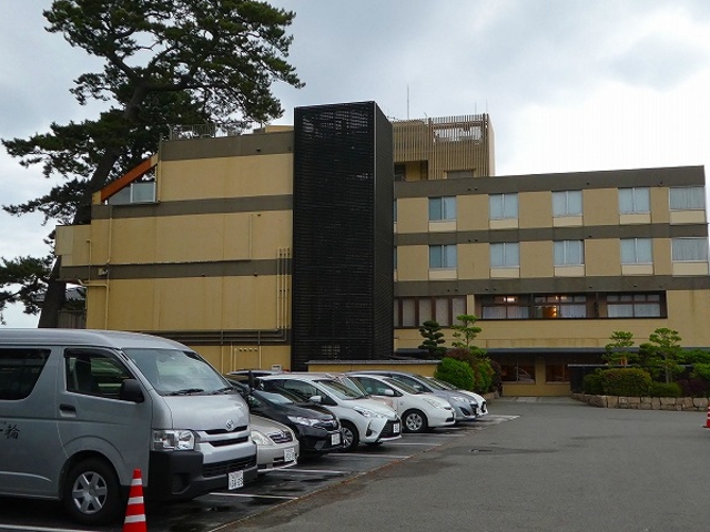 �R�����E���s�E����ց@���̃o�X�Ŋό�_�͂�����@���҂��̏h�@�����