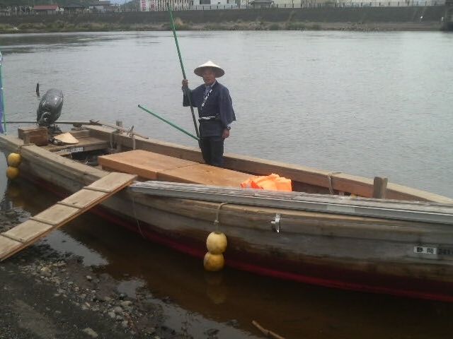 ������̓n���D�E���Í`�̂�΂ɂ�_������̓n���D