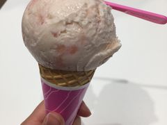 ܂̃T[eBACXN[AAcݓXi31 Baskin-Robbinsjւ̓eʐ^1