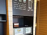 ssaws̃}NhihSFs{򂪋uXiMcDonaldfsj̓eʐ^1