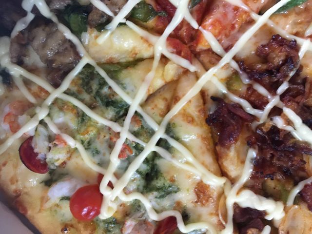 |CR̃h~mEsUЂ΂PuX̓eʐ^1