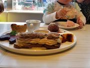 肳̉̃t`YOKOHAMA̓eʐ^1