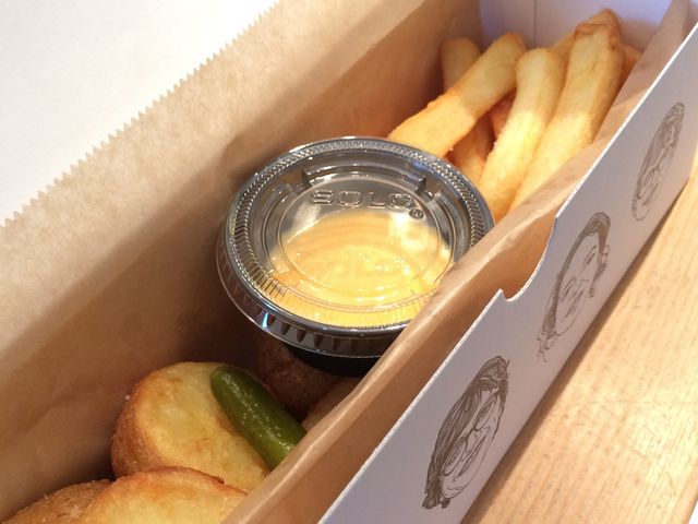 ݂̃AhEUEtbgEL{XAhEUEtbgEL{X̓eʐ^1