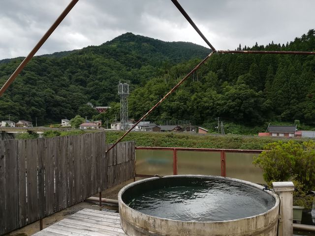 �I�V���C_���̏h�@������