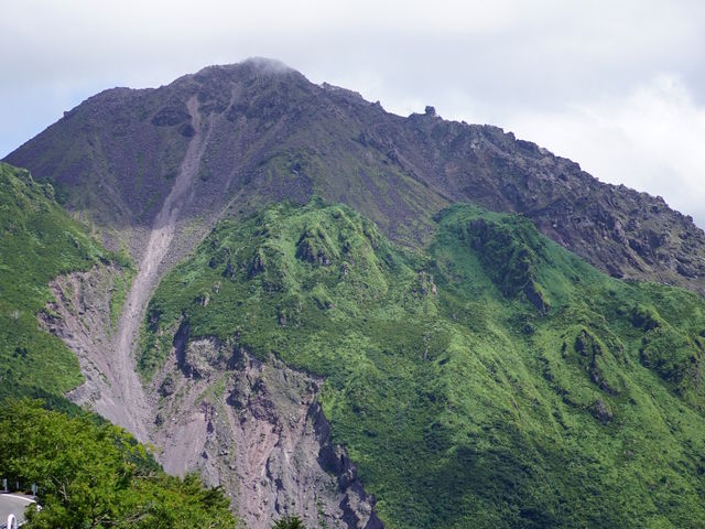 �m�c�����W�]�����猩���镁���x�ł��B�΂ɕ����Ă���A�ƂĂ������������ł��B_�m�c�����W�]��