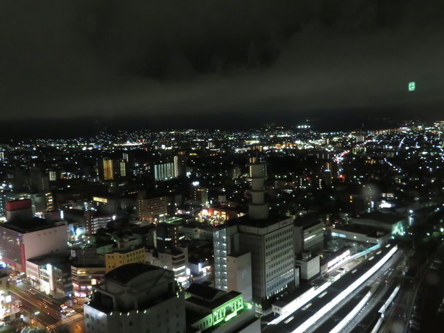 地上２４階からの夜景_霞城セントラル