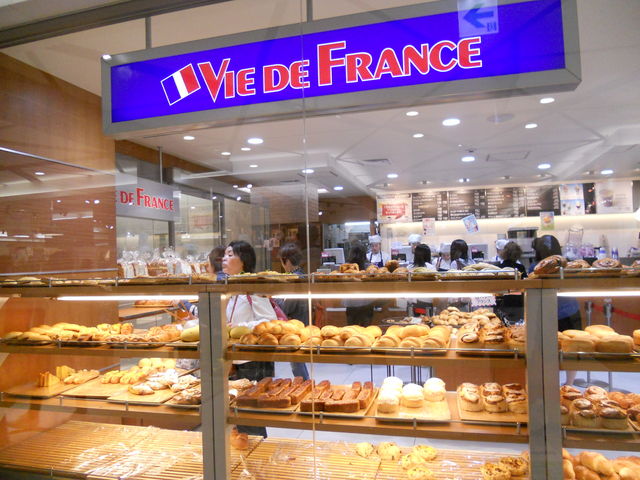 BEhEtX_VIE DE FRANCE  swrX