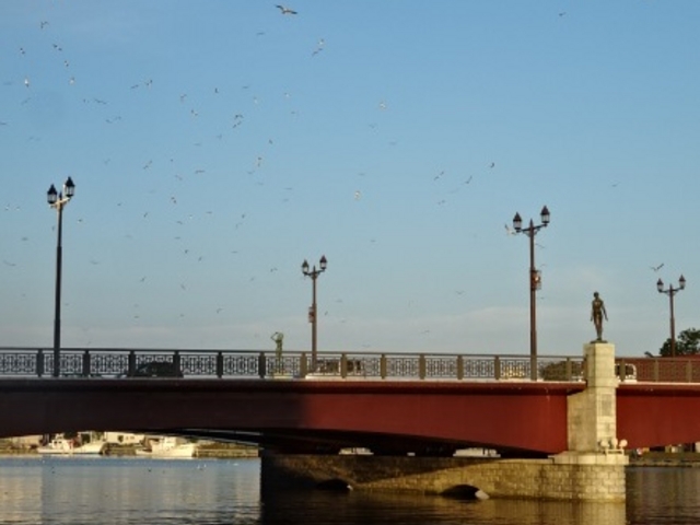 �����̐l�͂܂΂�ł�_������