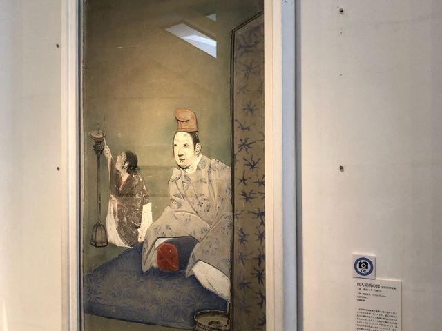 �ɓ��̒������p��4�i�W�G��i�w�M�l�Q���̐}�x�j�w�t�ł̐}�x�Ƒ΂ɂȂ��i�������ł��B_�ɓ��̒������p��