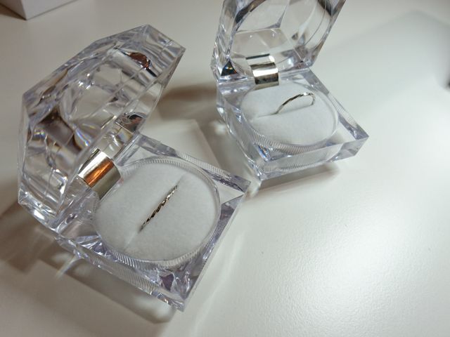 ������w�ւł��B�P�[�X�t���Ȃ̂������������ł��I_�H�|�J�t�F�@ReaLence