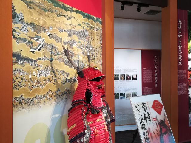 ���E��Y���Z���^�[_���̉w �`�̋����ǂ��