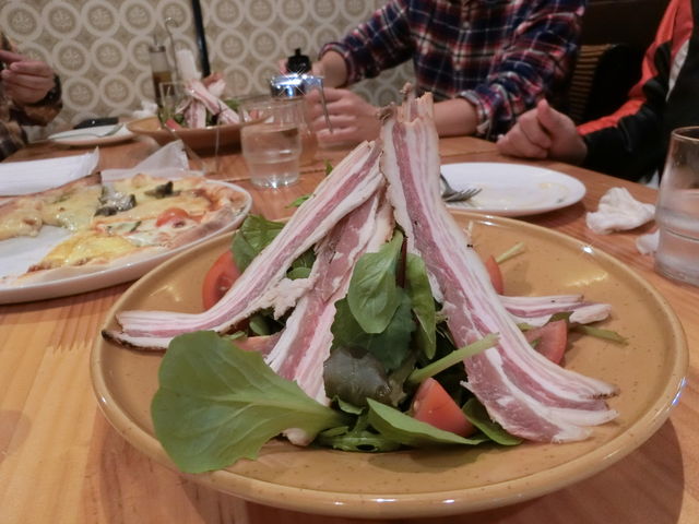 _C񂳂̑̃sUJp[j̓eʐ^5