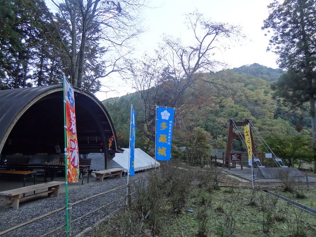 �݂苴�O�ɗ���_���ǋ�