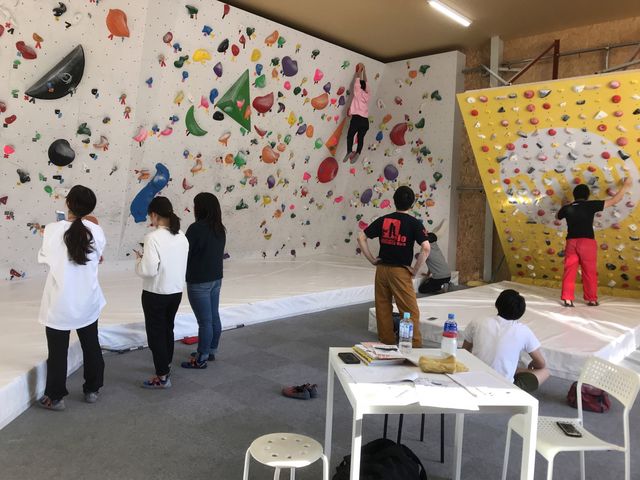 ����_�N���C�~���O�E�{���_�����O�W���u�J���t�����b�N�v