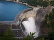 ܂Ƃ̍_@VW]LEC{[eX̓eʐ^1