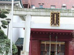 A\j[̊}Ԉא_ГʎЂւ̓eʐ^1