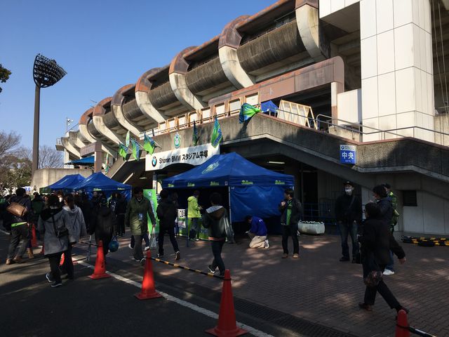 �������f���炵���āE�E�E_Shonan BMW �X�^�W�A������