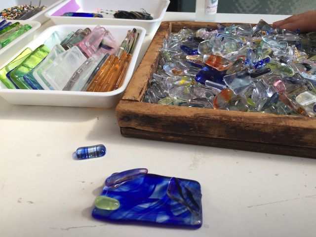 ��ނ��������񂠂邩��A�x�[�X�ƂȂ�K���X��T�������ł��y���߁A�����܂��ˁ`�B_�K���X�H�[�@Bluemoon