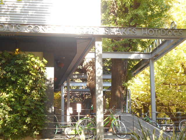 VFCNWbNO傤ؓX_VFCN VbN O傤ؓXiSHAKE SHACKj