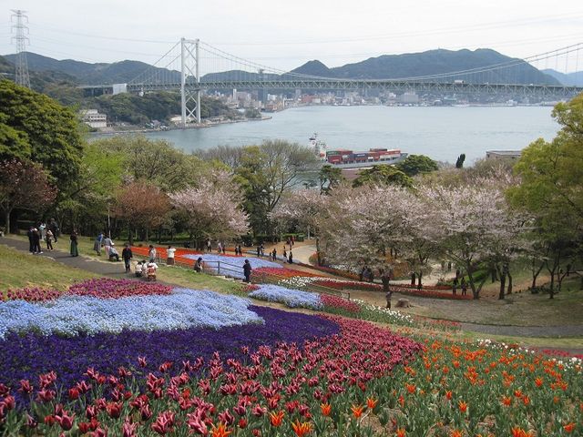 ���ƃ`���[���b�v_�΂̎R�����^������