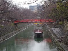 �܂������̑D���`�Ղւ̓��e�ʐ^1