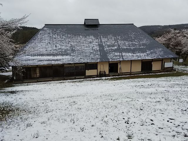 叫̌yĒƑ厩R̃}̐XijƖb̊فj̓eʐ^1