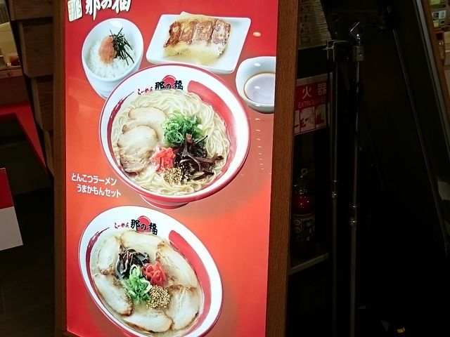 qтƂ̃Zbg܂_ÉT[rXGAij߂̕