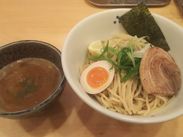 ܂[񂳂݂̂ˏgX̓eʐ^1