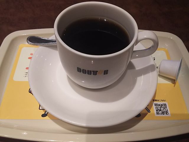 ܂[񂳂̃hg[R[q[Vbv CXiGOURMET COFFEE DOUTORj̓eʐ^1