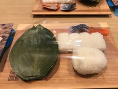 ���񂳂�̊`�̗t�������{�ƕ��@�@�����X�ւ̓��e�ʐ^1