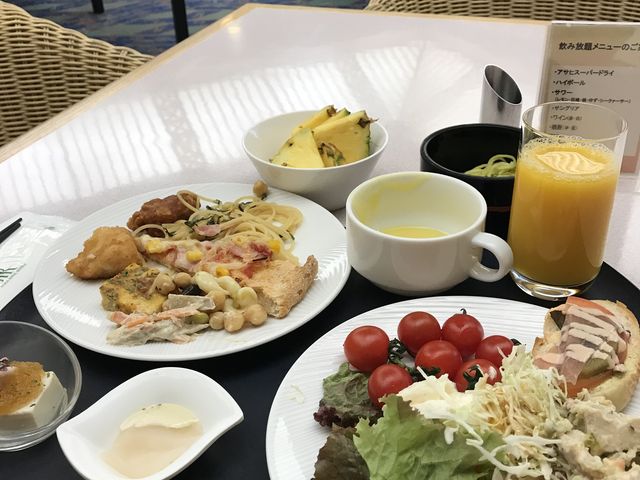 �a�m���Ƒ����Ă��܂��B_���[�K���C�����z�e�����q ���[�g�X All Day Dining RITOAS