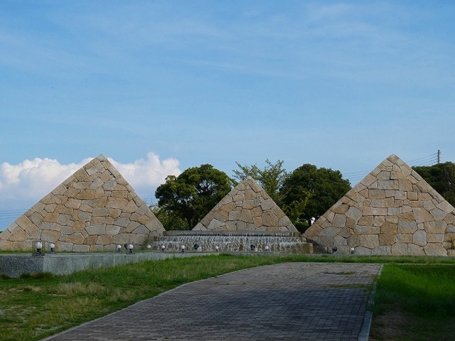 ���Ɍ��E�W�H���E�k�W�k�ЋL�O�����E�ׂ�����Ȃ����b�N�ƈԗ��_�k�W�k�ЋL�O�����@�쓇�f�w�ۑ���