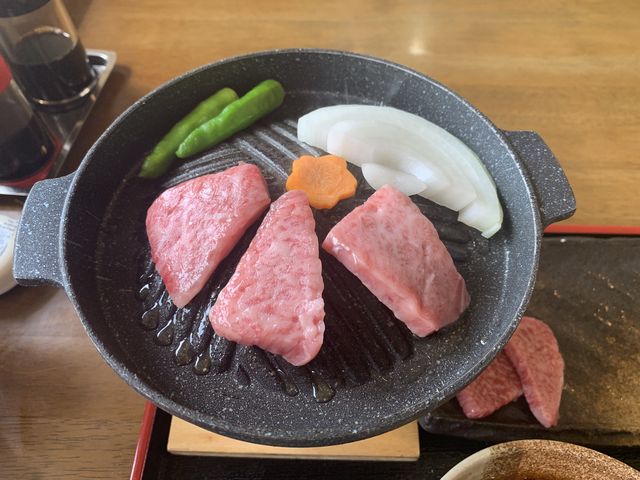 �΂��ʂ�n�߂āA�����̎��Ɠ��`�̉����H�~��~�����Ă܂���_�Ђ����̓��Ɠo�R�ҐH��