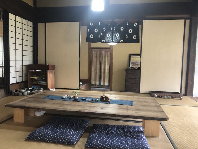 �ҍ�������_���܂݂�H�[