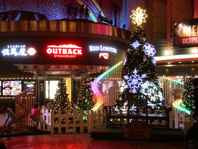 �N���X�}�X�c���[_�C�N�X�s�A��