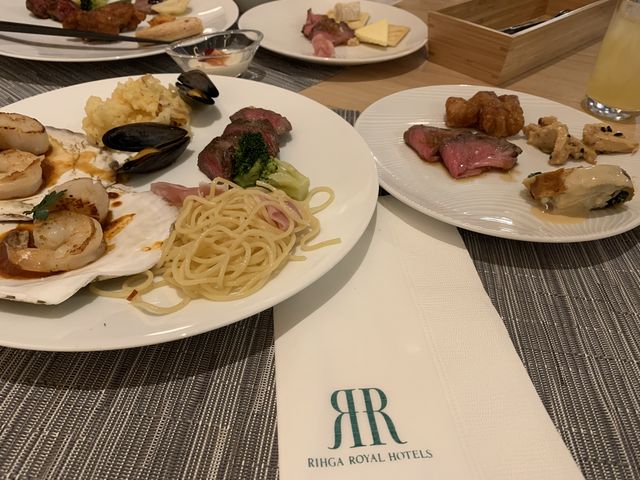 �E�̎M�Ƀ��[�X�g�r�[�t_���[�K���C�����z�e�����q