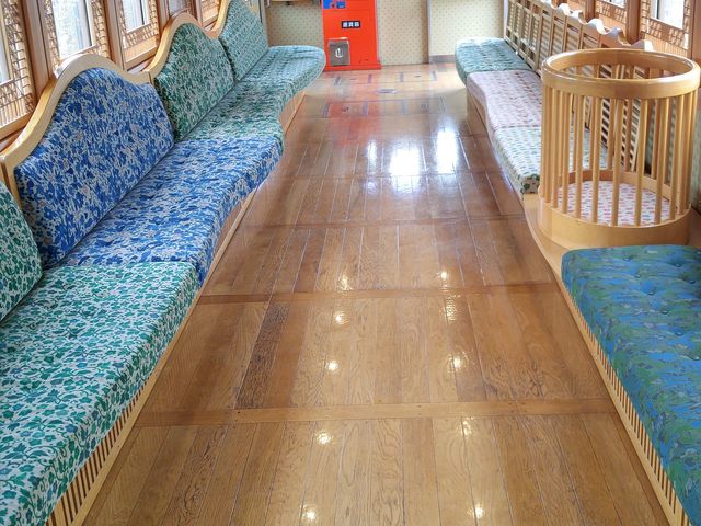 ߂ڂdԂ̎ԓBa͋̕CłB_a̎Rdc