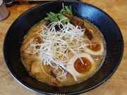 \tgȏS 57΂̉̑n炟߂Eɂ̓eʐ^2