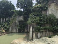 傤̃Jlz̐Ώւ̓eʐ^1