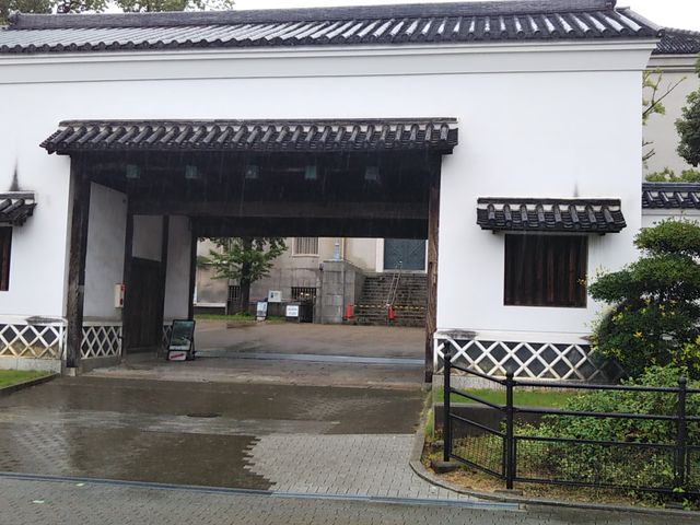 旧黒田藩蔵屋敷長屋門】アクセス・営業時間・料金情報 - じゃらんnet