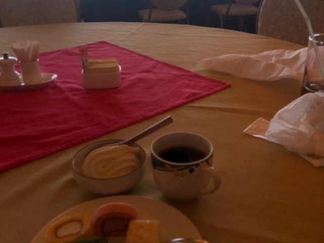 �i�F�ō�_����N���X�g���z�e��