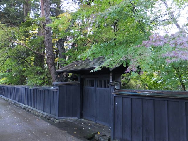 �p�ٗ��j���E����