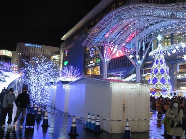 夜のクリスマスマーケット_JR博多シティ