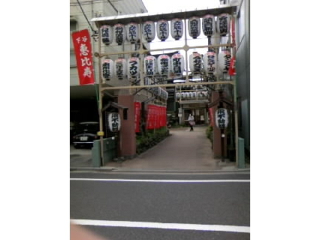 �Q��_��s����