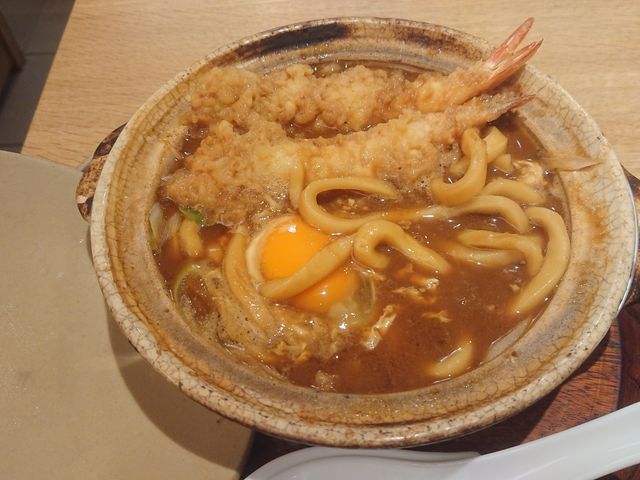 �R�{�����{��