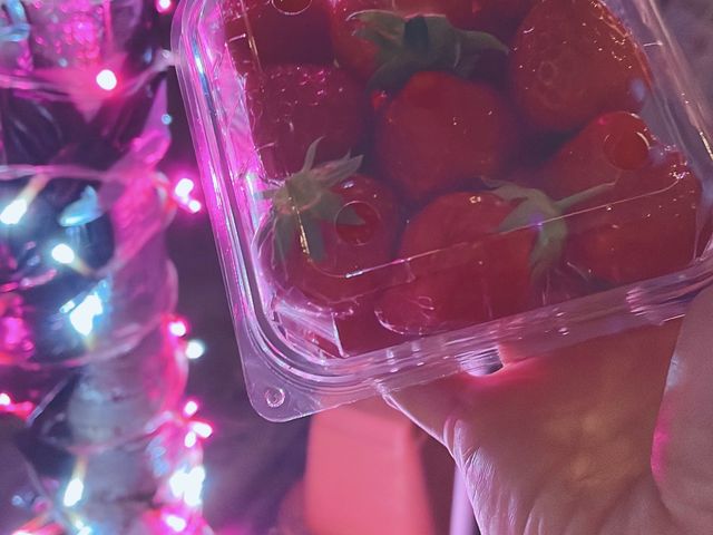 ���y�Y�̂�����_�I�m�E�G�_���`Strawberry Farm �gRuby�h�`
